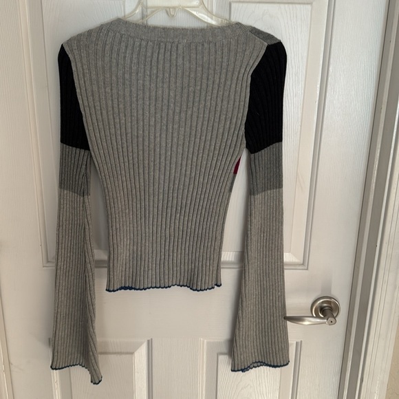 VTG SPIEGEL Gray Ribbed Sweater with Colorful Patchwork Bell Bottom Sleeves SZ L - Picture 4 of 4